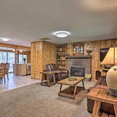Rustic Spearfish Cabin On 12-Acre Trout Farm Exterior photo