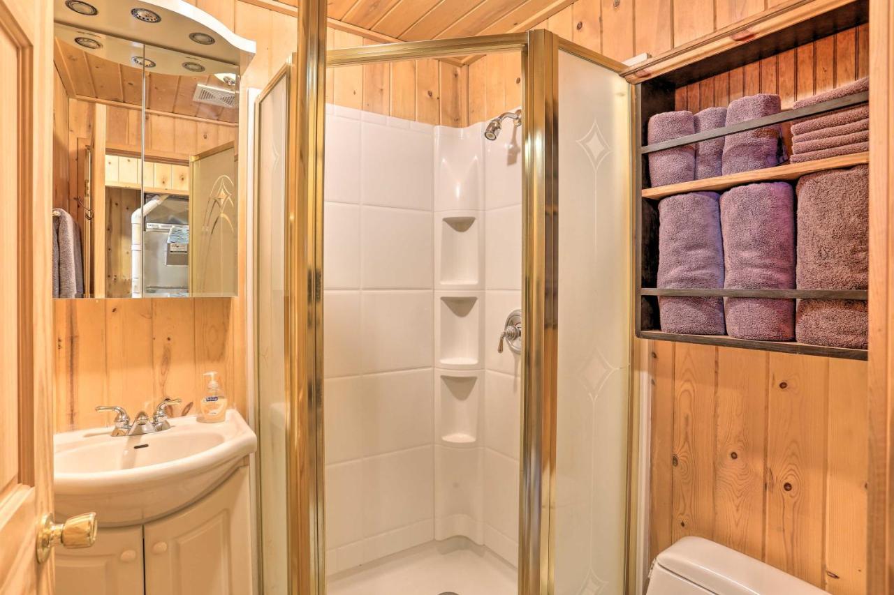 Rustic On 12-acre Trout Farm *
